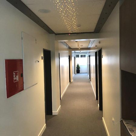 Kubi Hotel Struga Ngoại thất bức ảnh